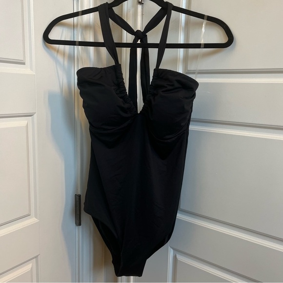 Sea Level Swim Essentials Halter One-Piece Swimsuit - Black Size US 6 - Picture 4 of 9